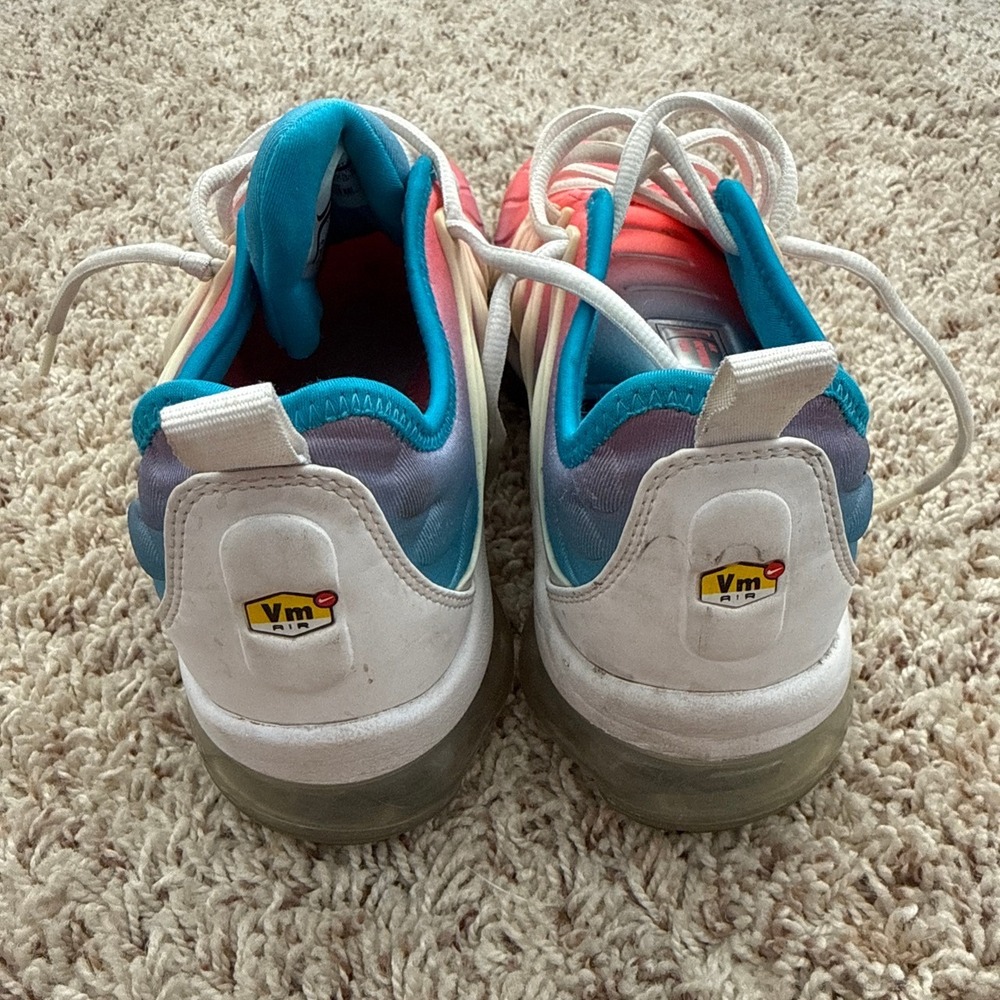 Nike Air VaporMax Plus Sunset Gradient Pink Blue Sneakers CI5862-600 Womens 8.5 - Picture 4 of 6